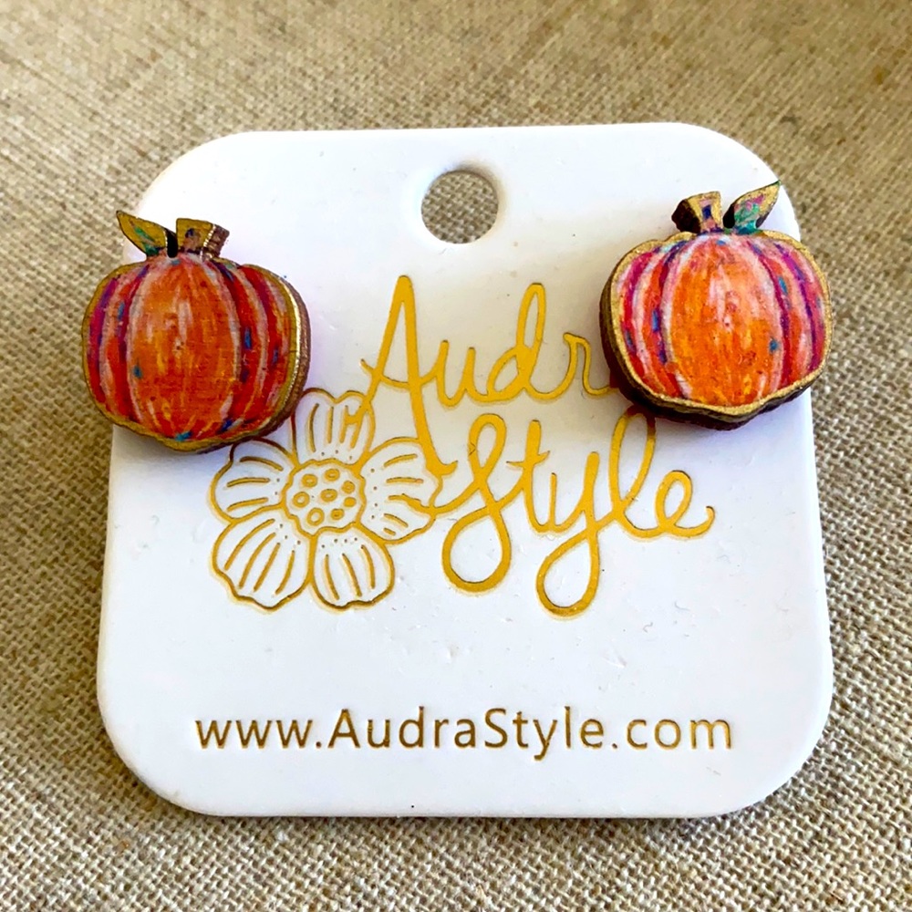 Audra Style pumpkin studs